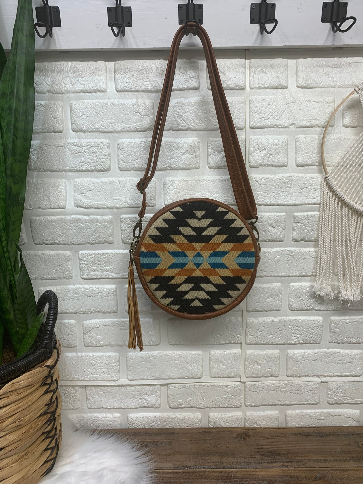 Moonstone crossbody bag, Rancho Arroyo brown wool, Circle bag