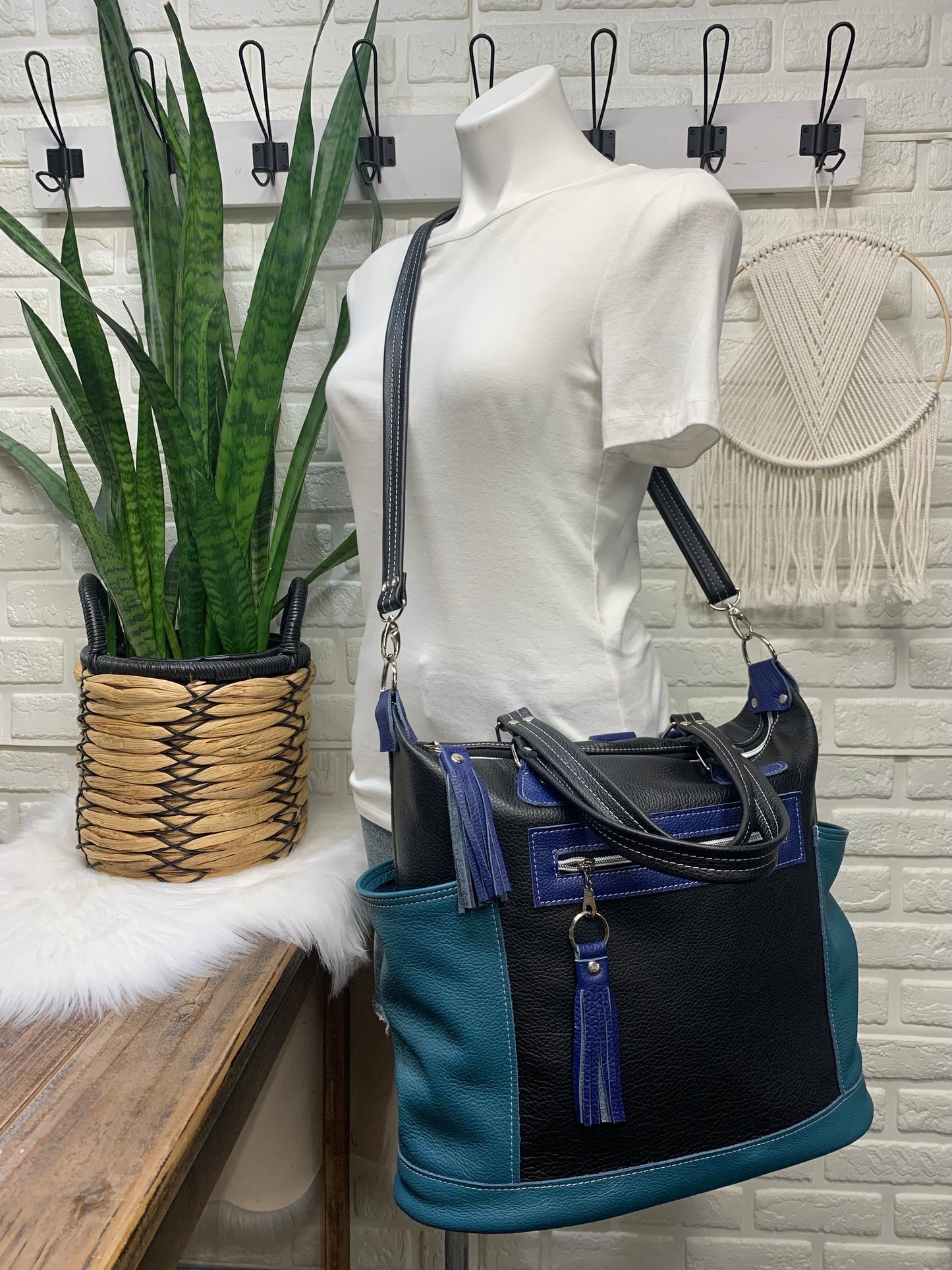 Custom Day bag in all leather, convertible strap, shoulder, crossbody, backpack