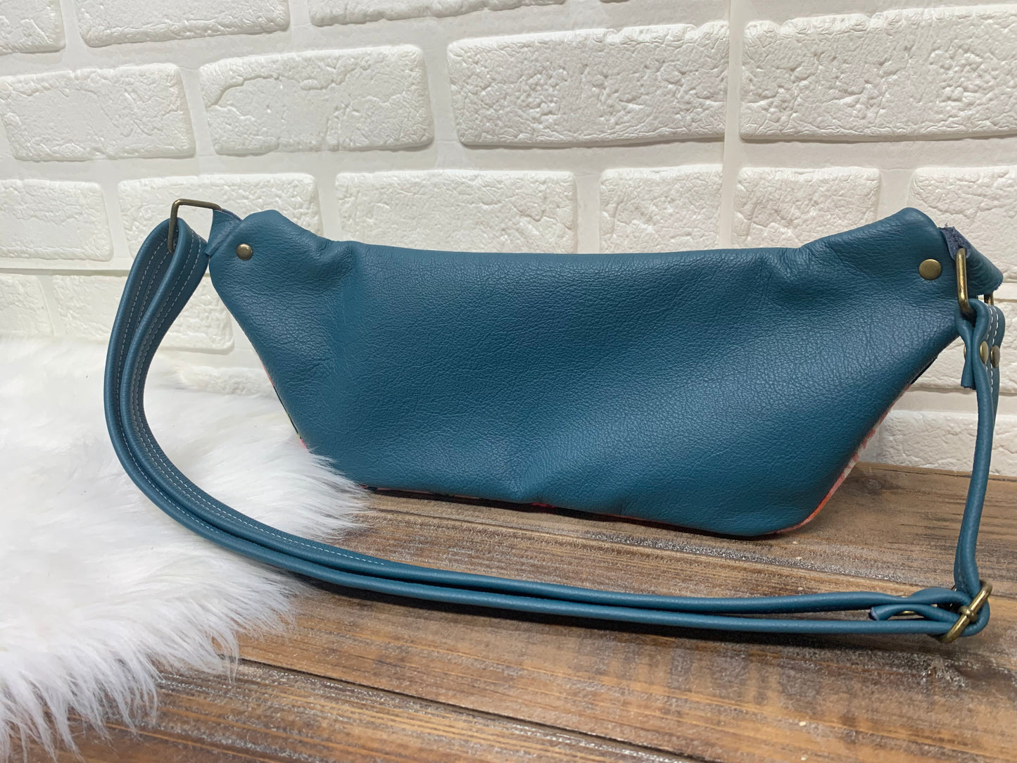 Jade Sling bag Juliet Rose and Teal leather crossbody