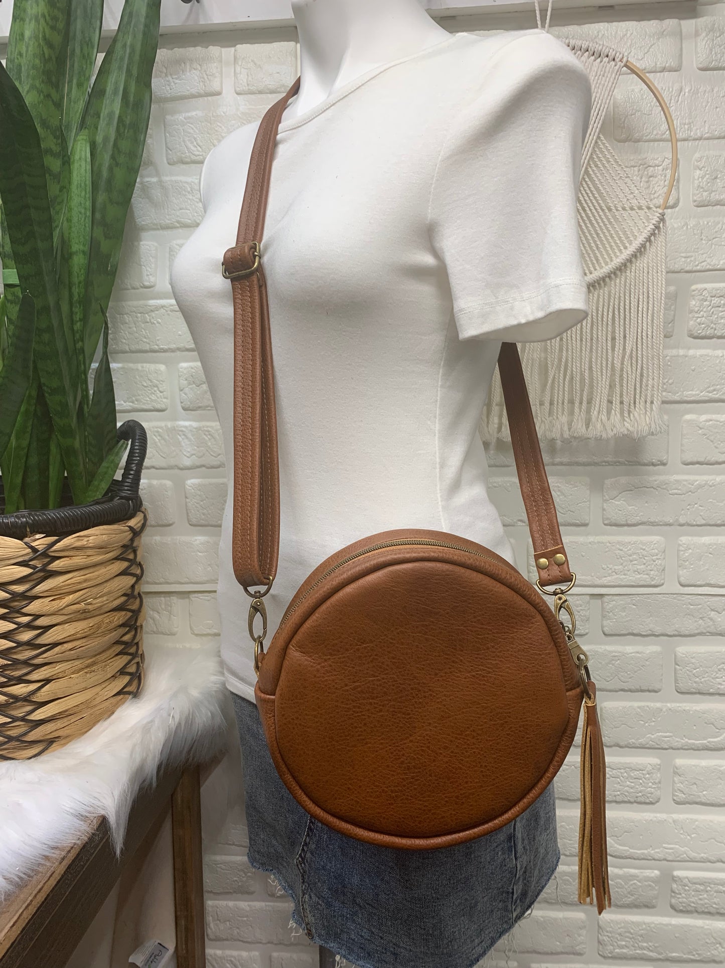 Moonstone crossbody bag, Rancho Arroyo brown wool, Circle bag