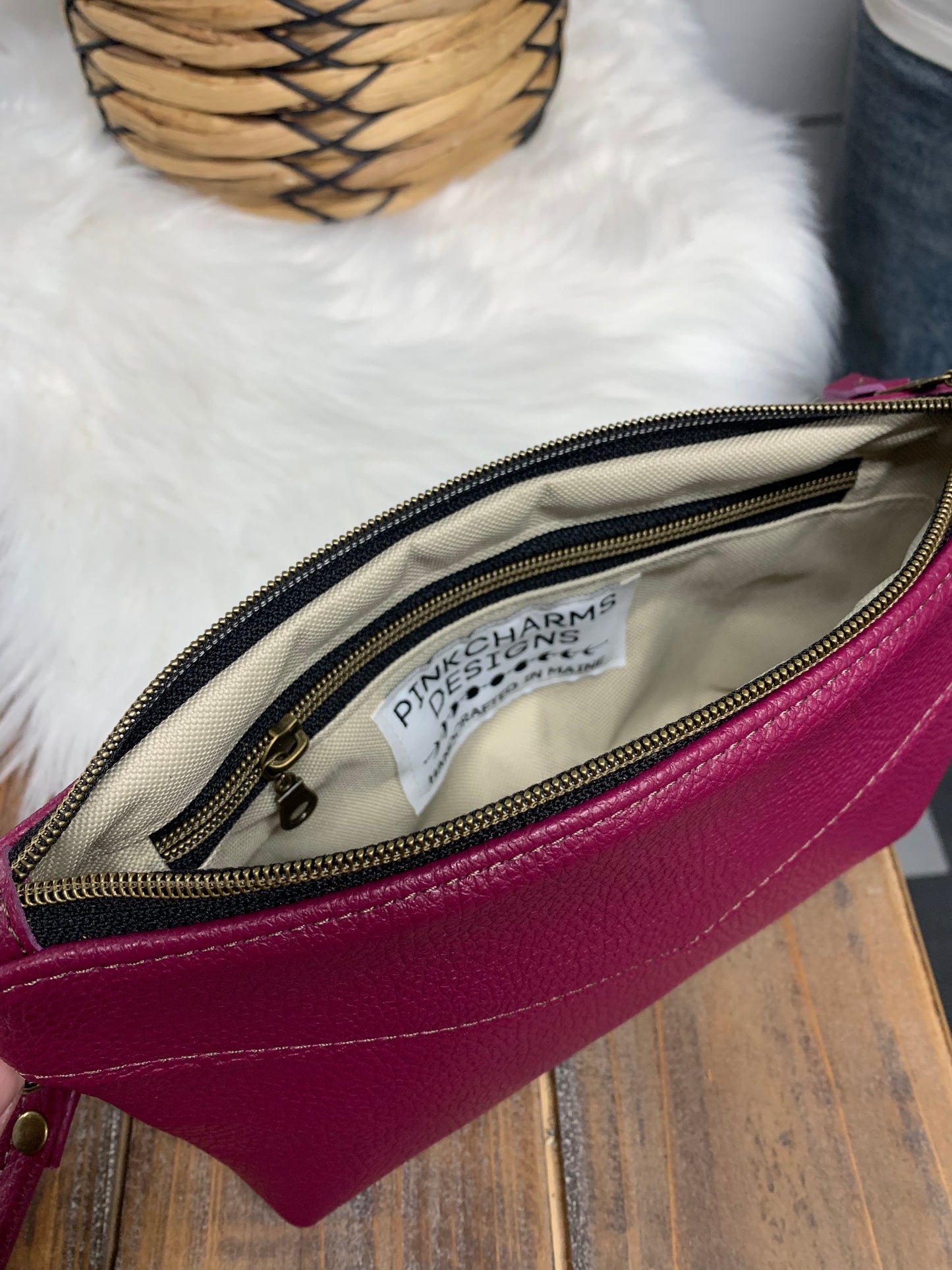 Ruby crossbody bag Berry Italian leather