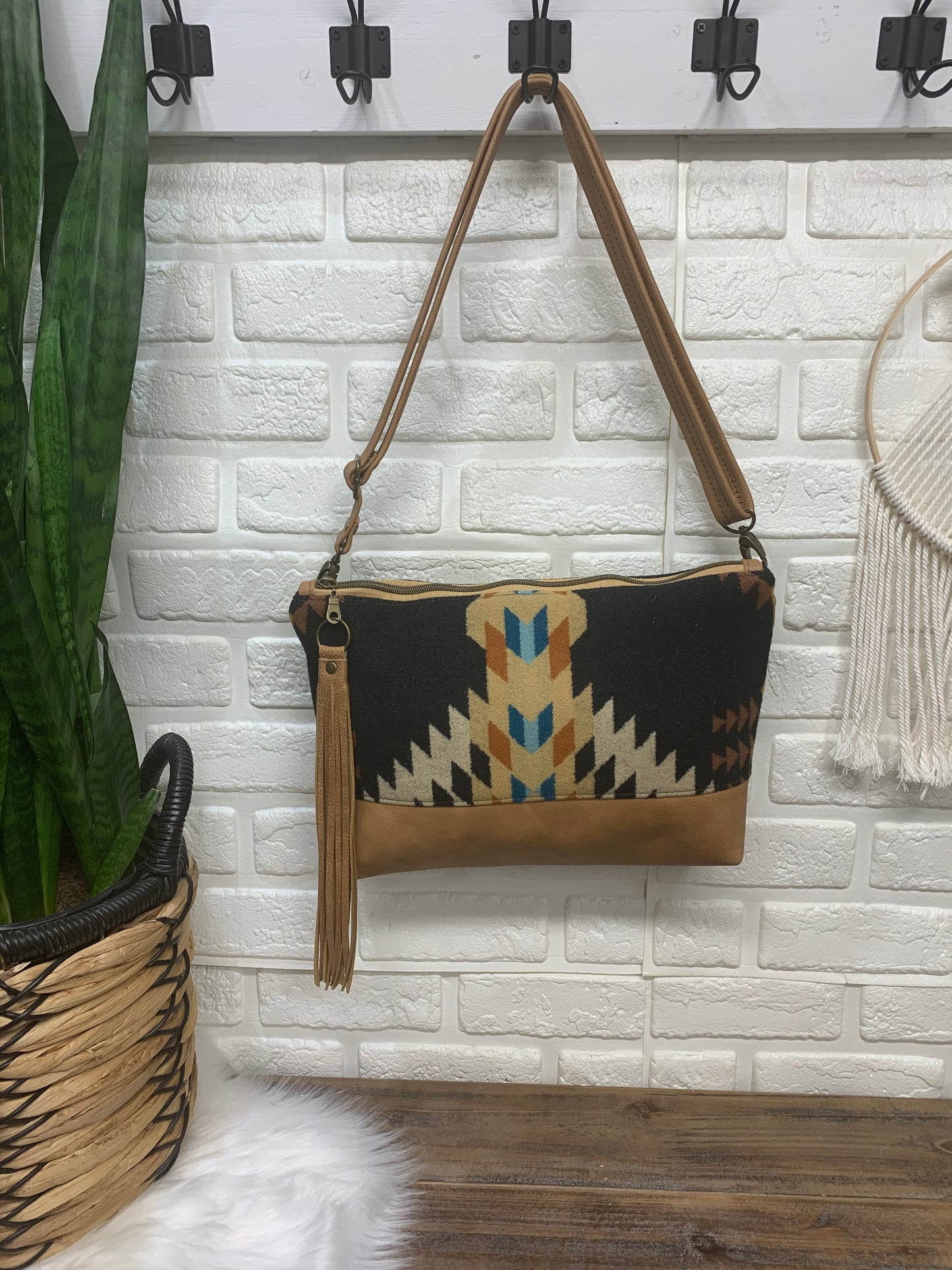 XL Ruby crossbody bag, Rancho Arroyo wool, caramel genuine leather