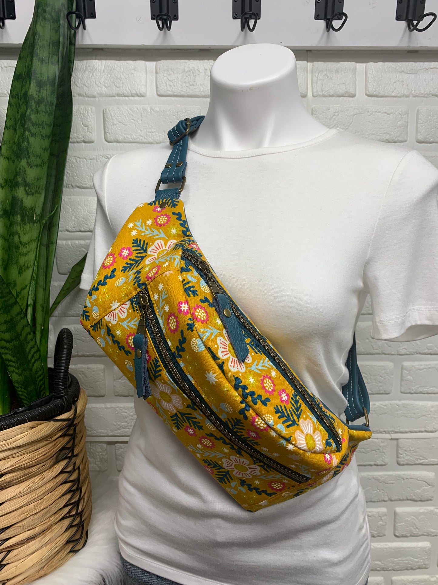 Jade Sling bag Wildflower Yellow and Teal leather crossbody