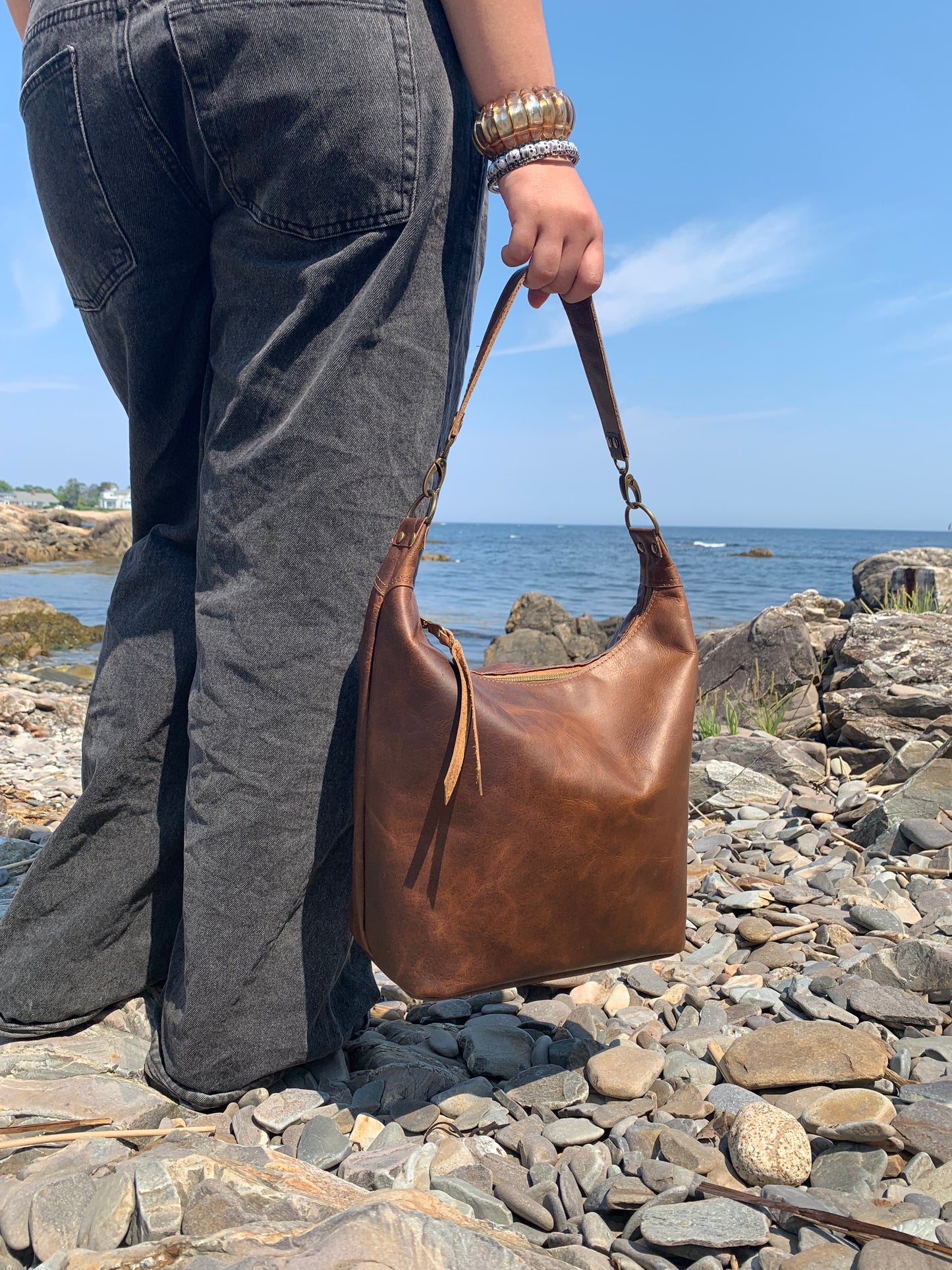 Jasper Bucket bag, Bison full grain leather