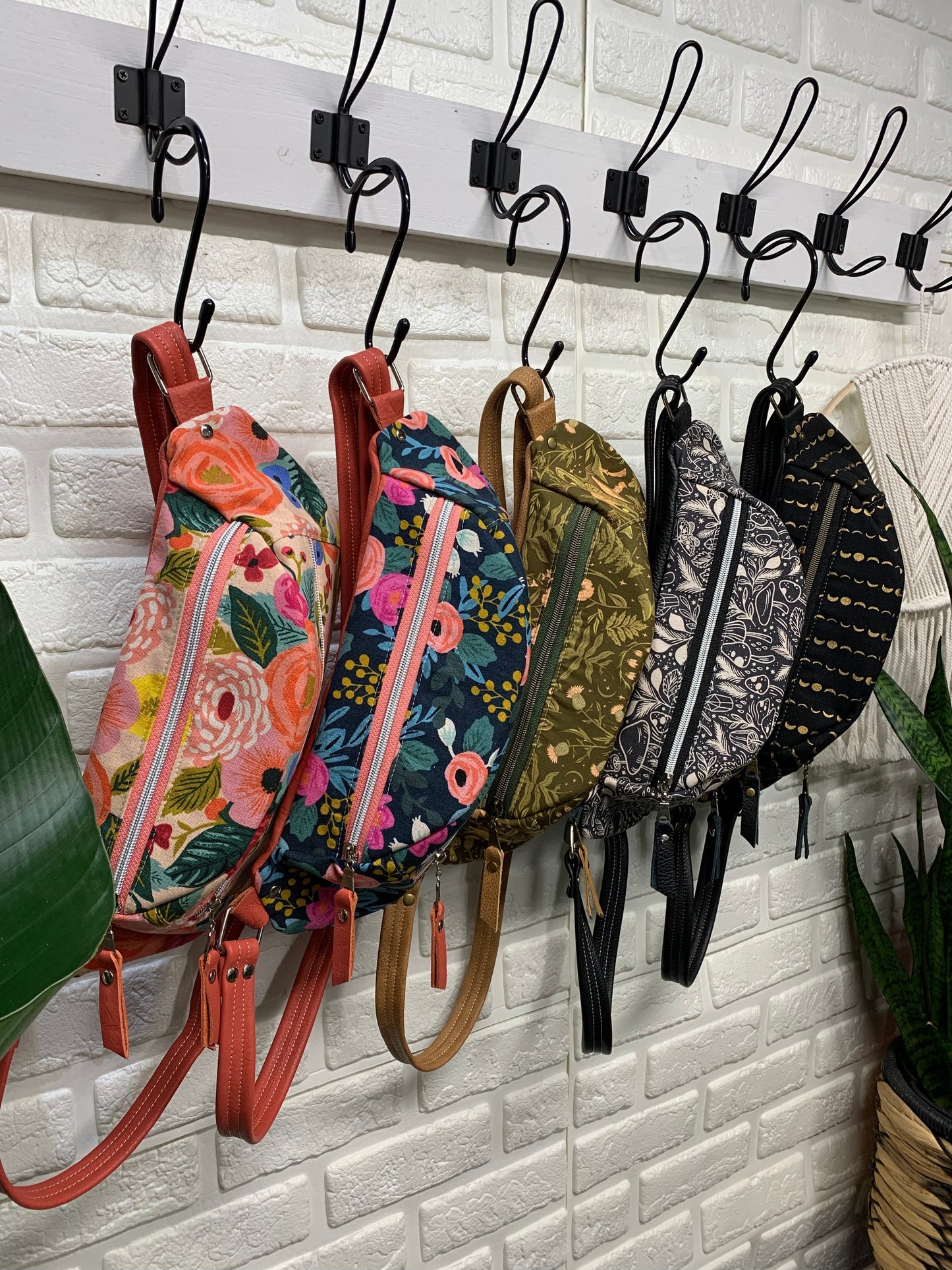 Jade Sling bag Rosa Floral and leather crossbody, Fanny pack
