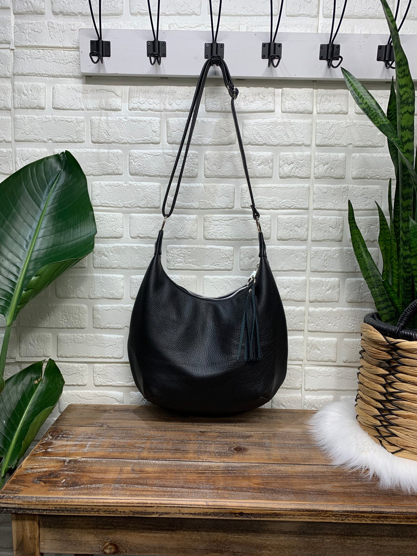 Wool and black leather hobo crossbody bag, Rancho Arroyo wool