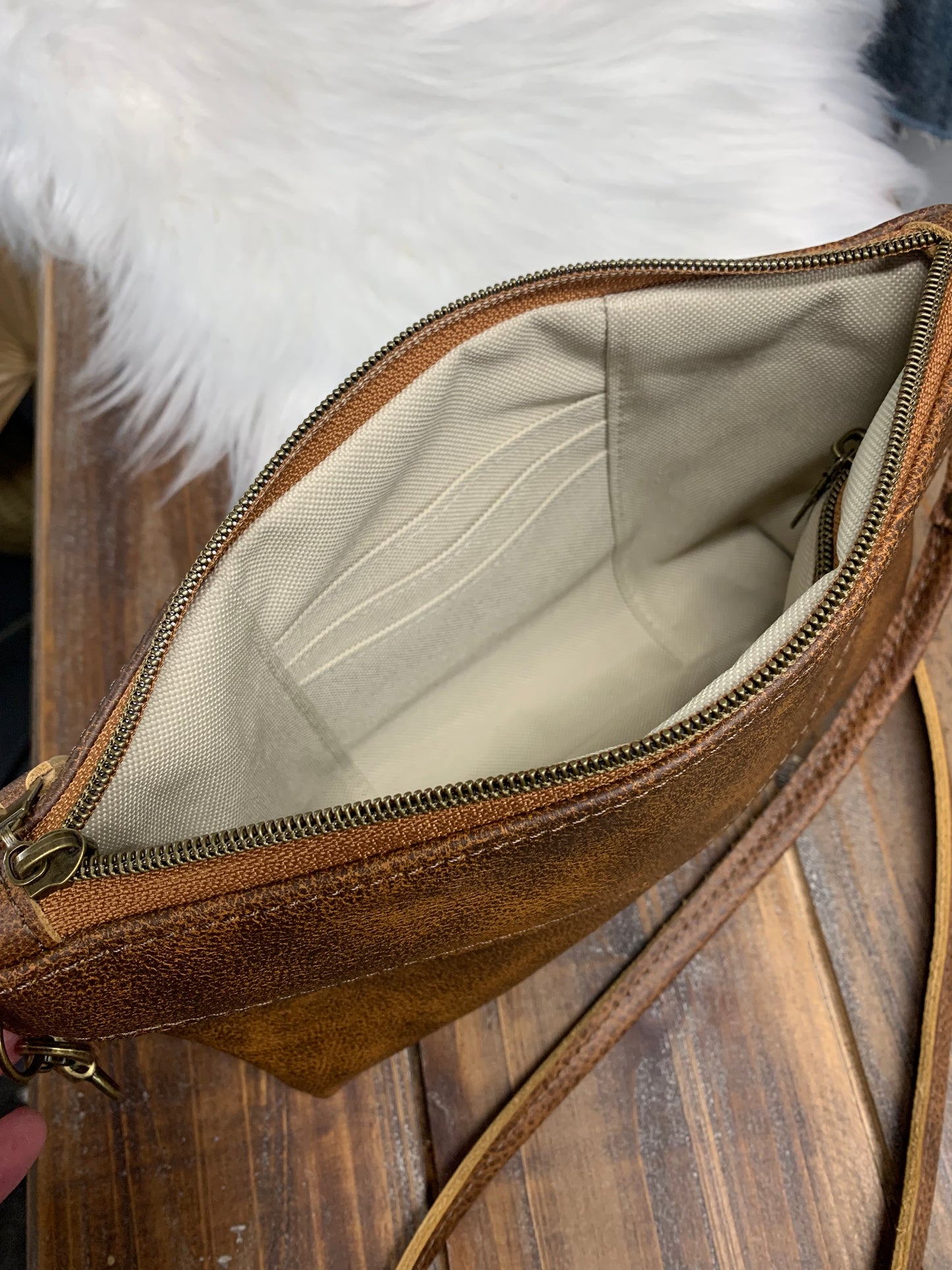 Ruby crossbody bag Saddle brown Italian leather