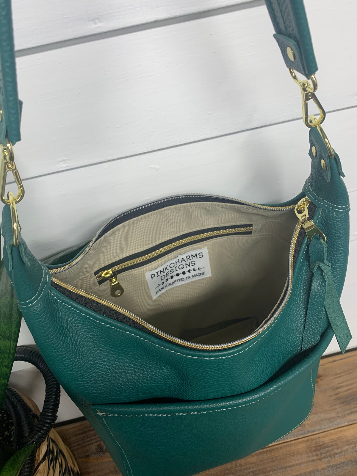 Jasper Bucket bag, Pavone Italian pebble grain leather
