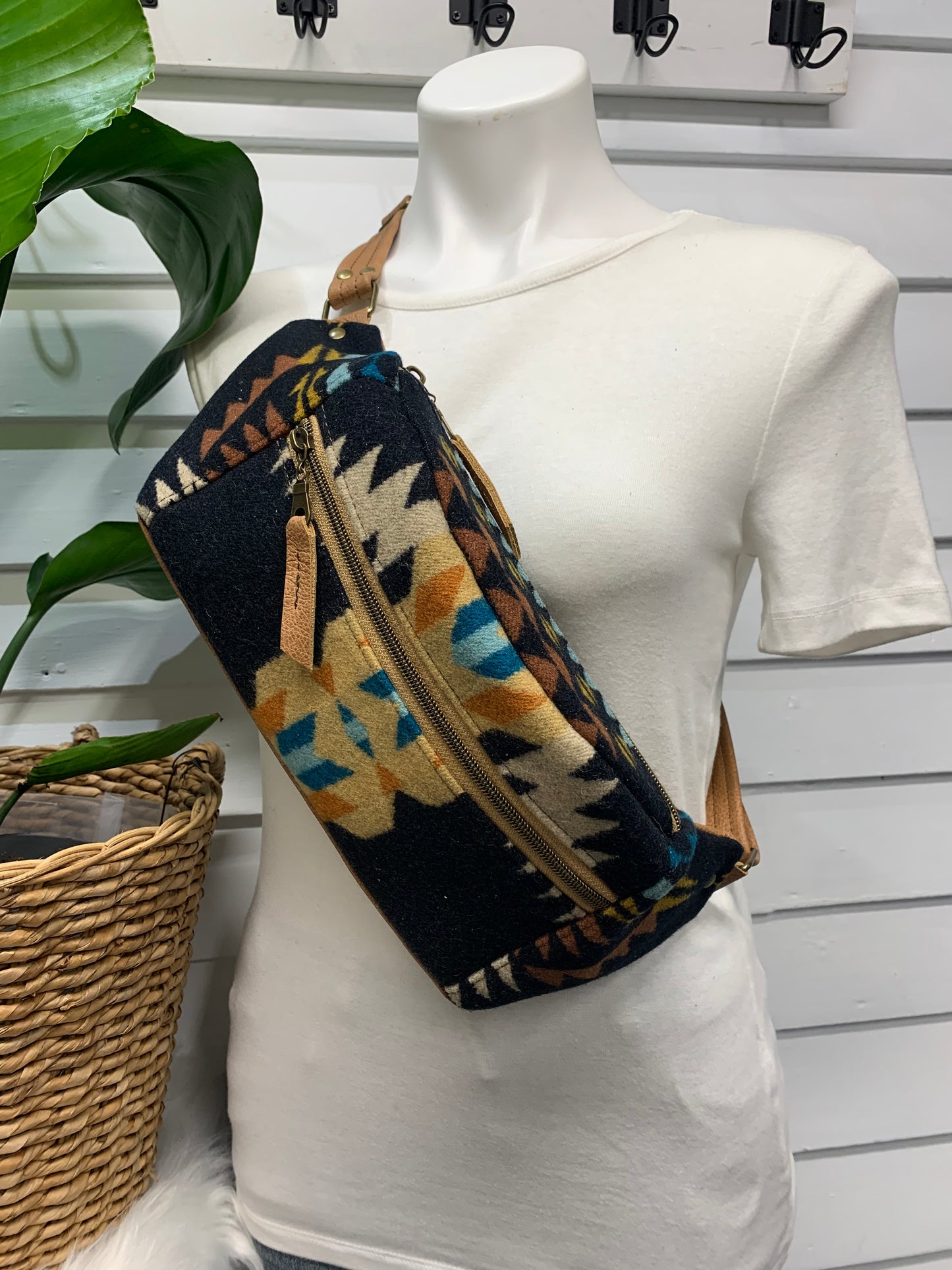 Jade Sling bag Black Rancho Arroyo wool and caramel leather crossbody