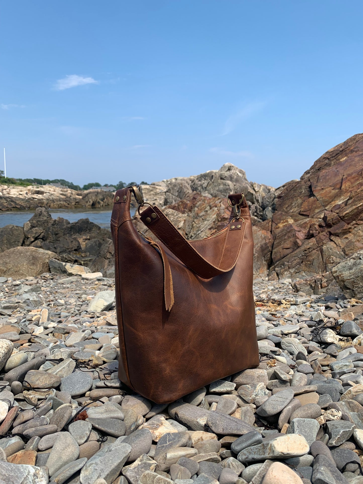 Jasper Bucket bag, Bison full grain leather
