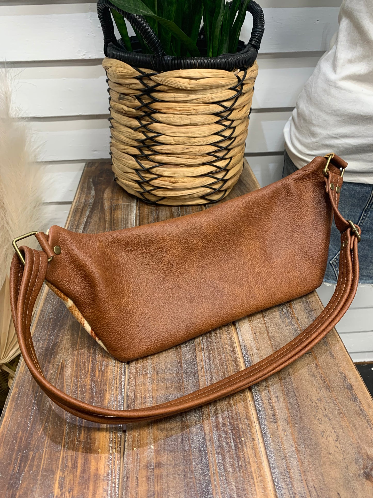 Jade Sling bag Pagosa Springs wool and spice leather crossbody