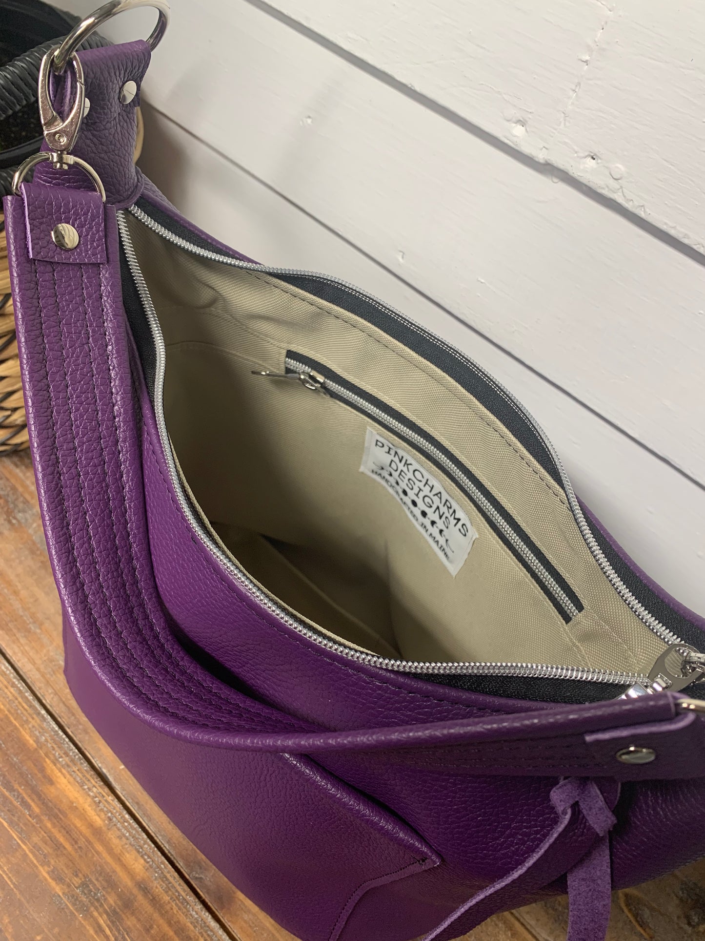 Jasper Bucket bag, Purple Italian pebble grain leather