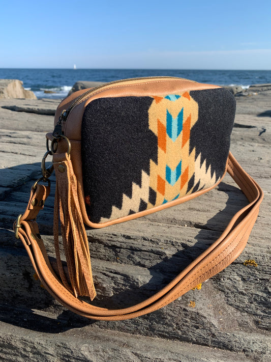 Emerald crossbody bag, Rancho Arroyo black wool, caramel leather