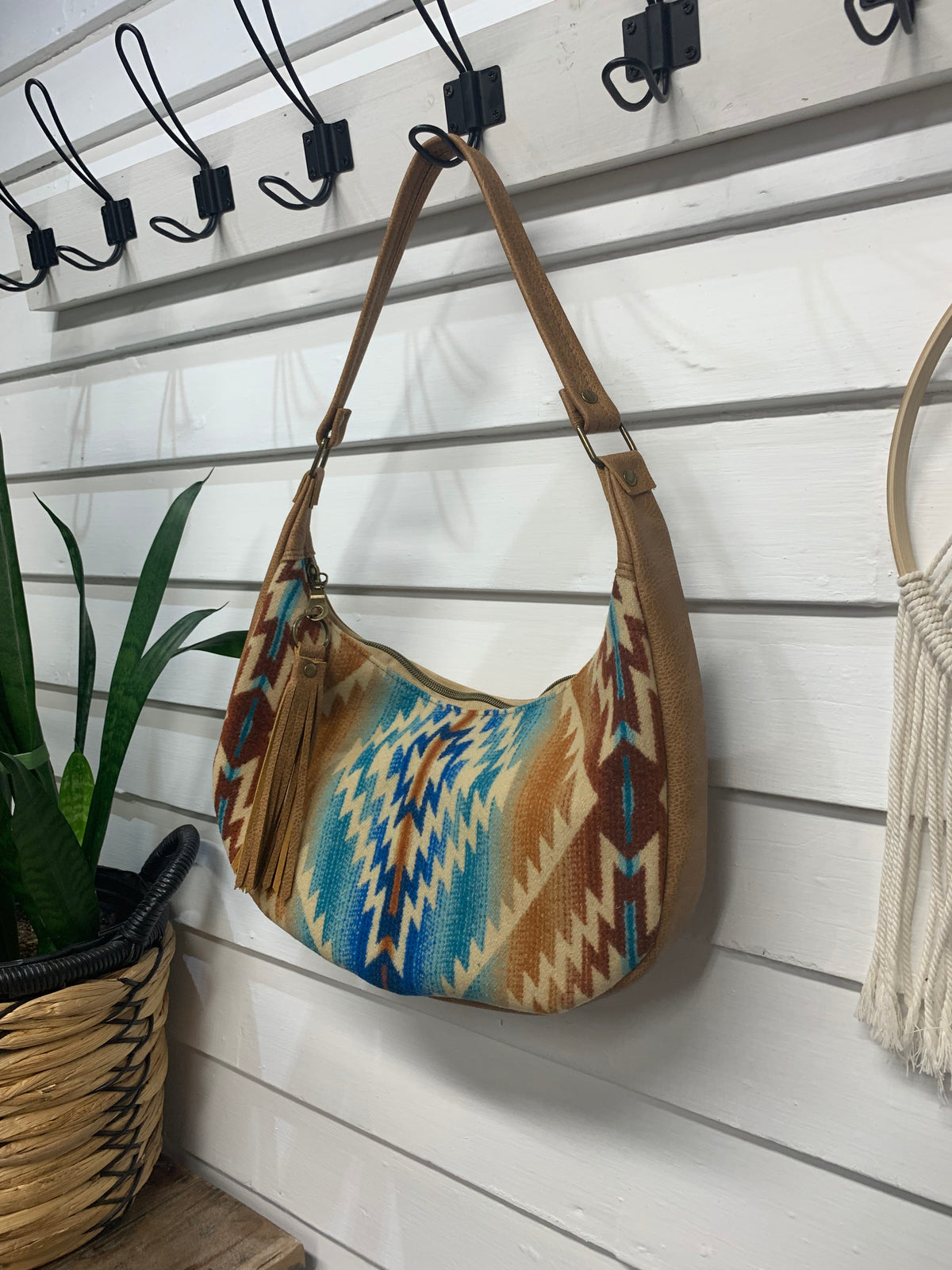 Garnet small hobo bag Pagosa Springs Wool and caramel leather, shoulder strap