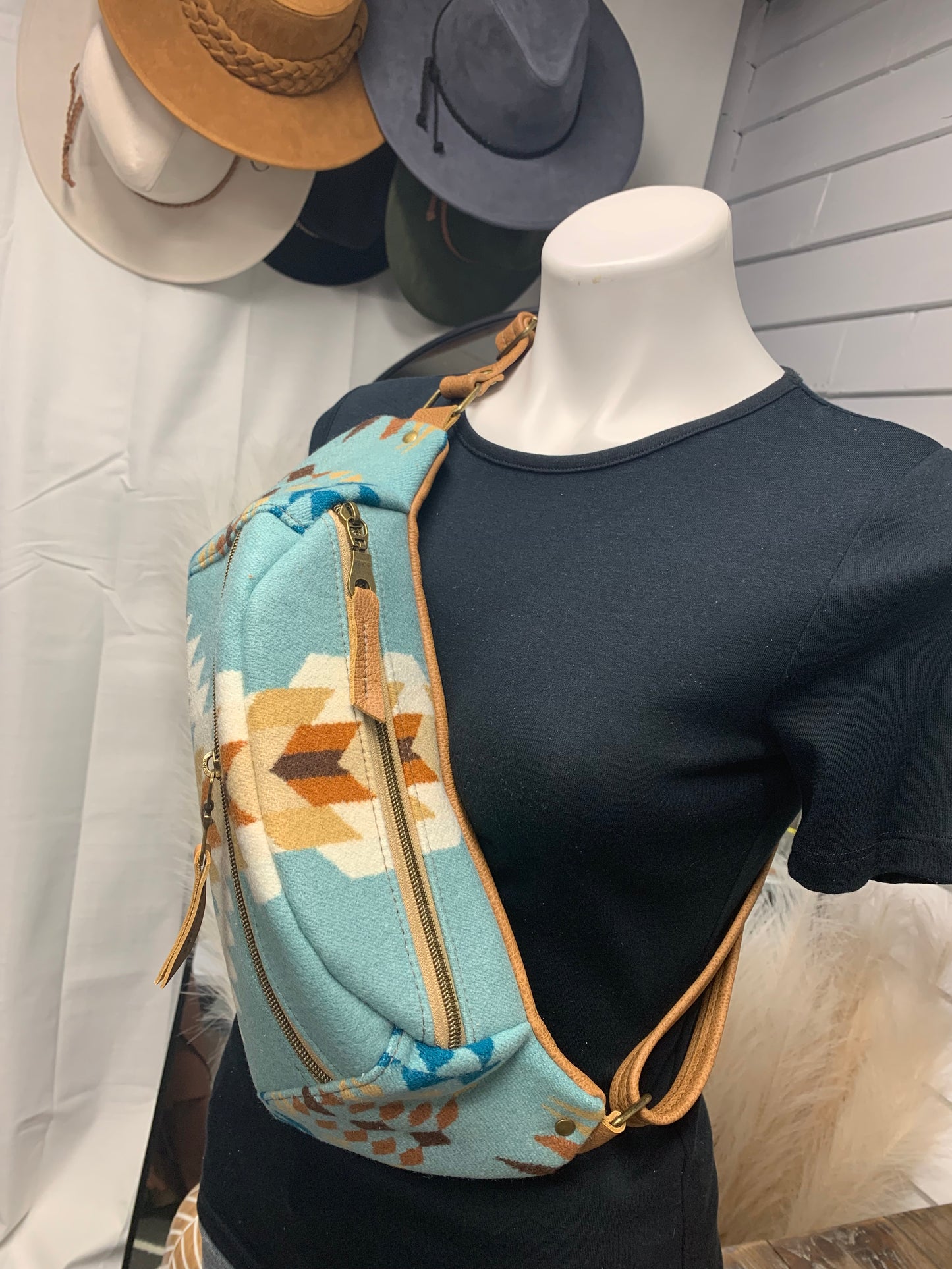 Jade Sling bag Aqua Rancho Arroyo wool and caramel leather crossbody