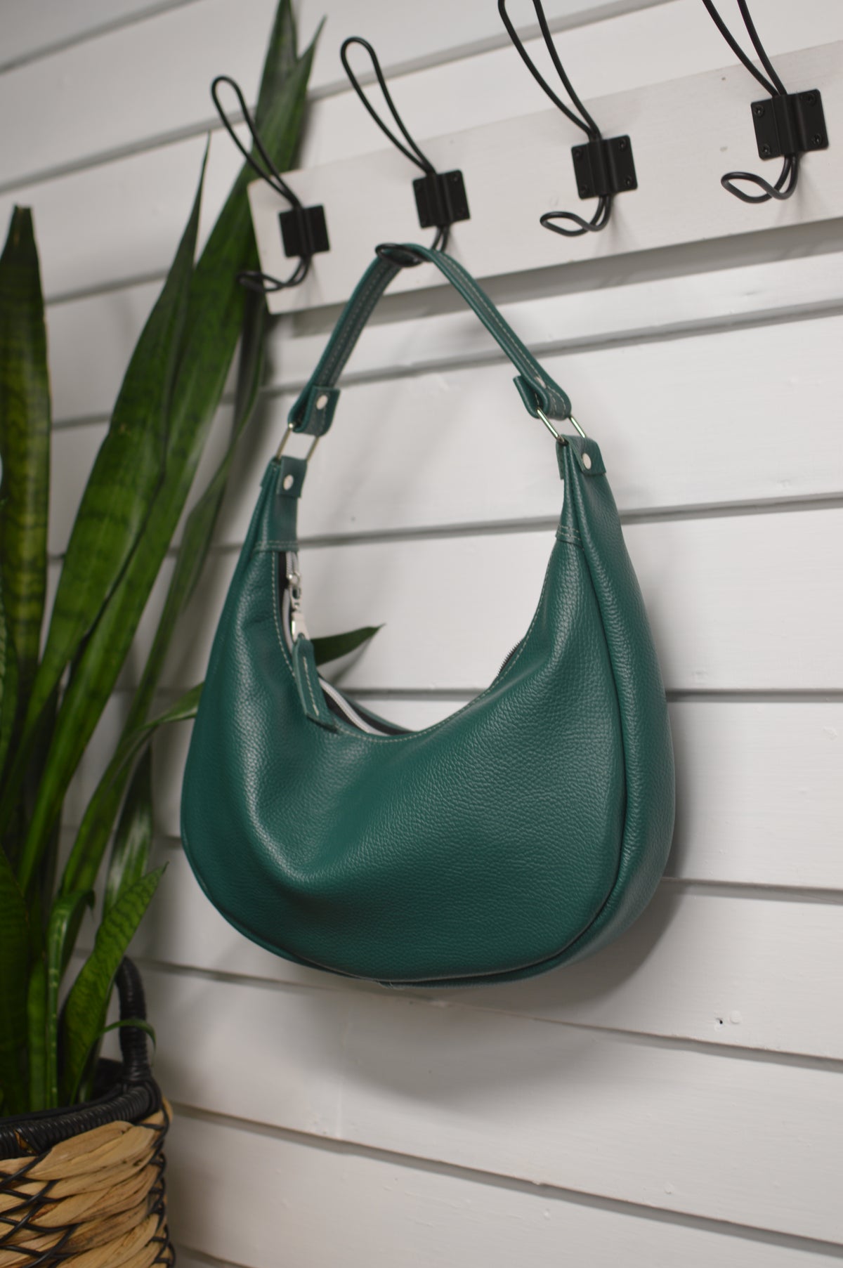 Garnet small hobo bag Pavone leather, shoulder strap