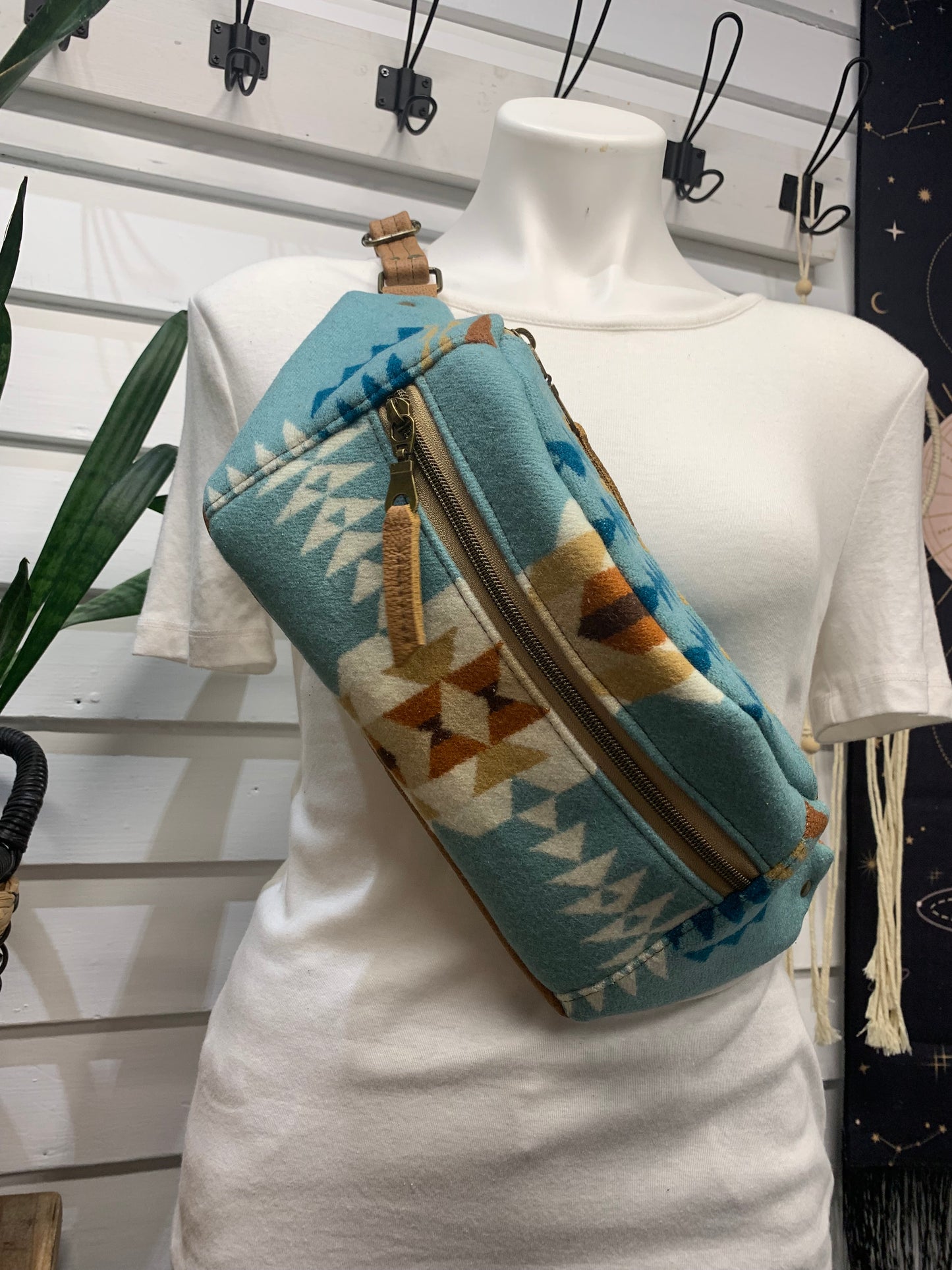 Jade Sling bag Aqua Rancho Arroyo wool and caramel leather crossbody