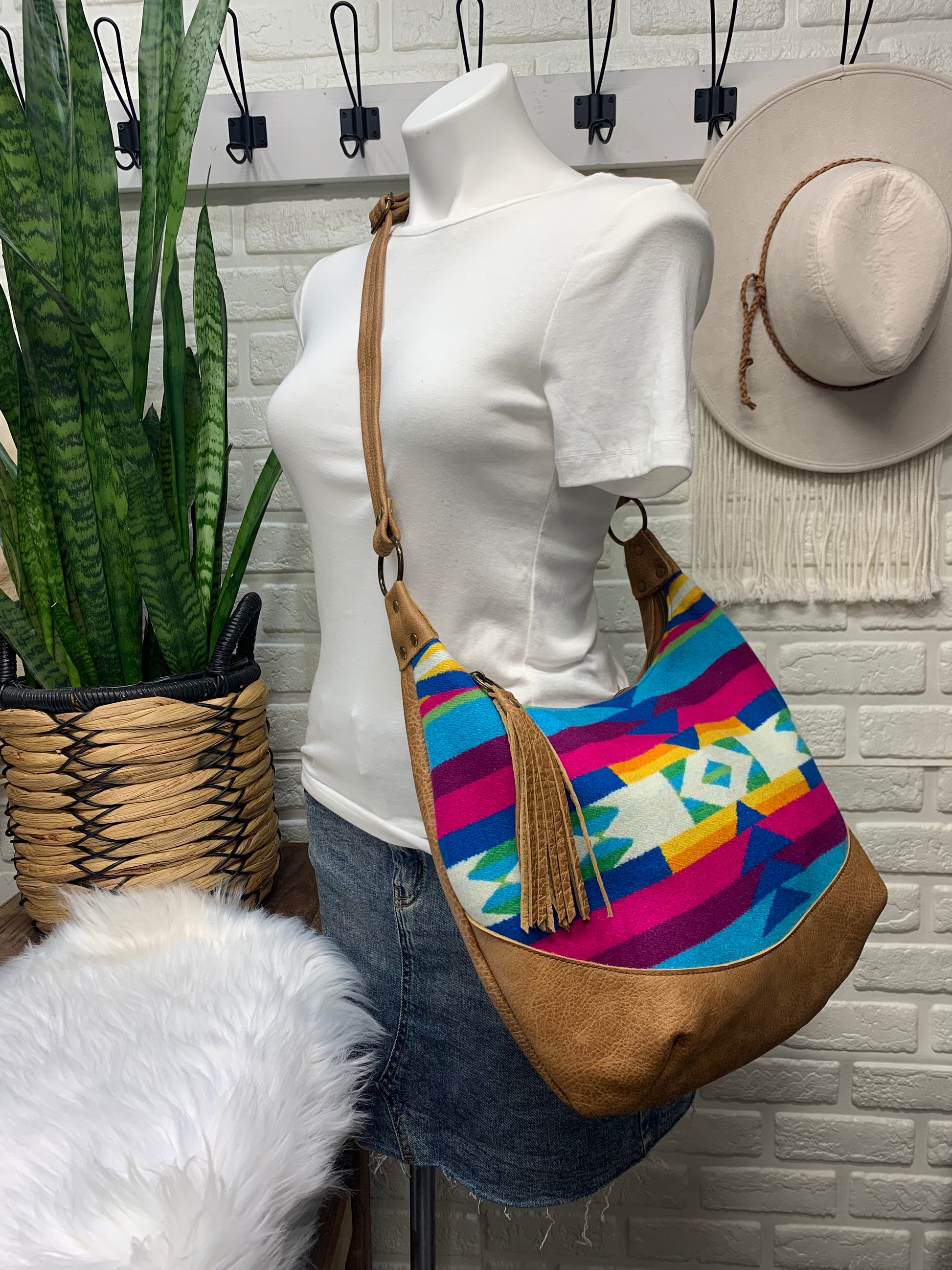 Crossbody bags hobo deals