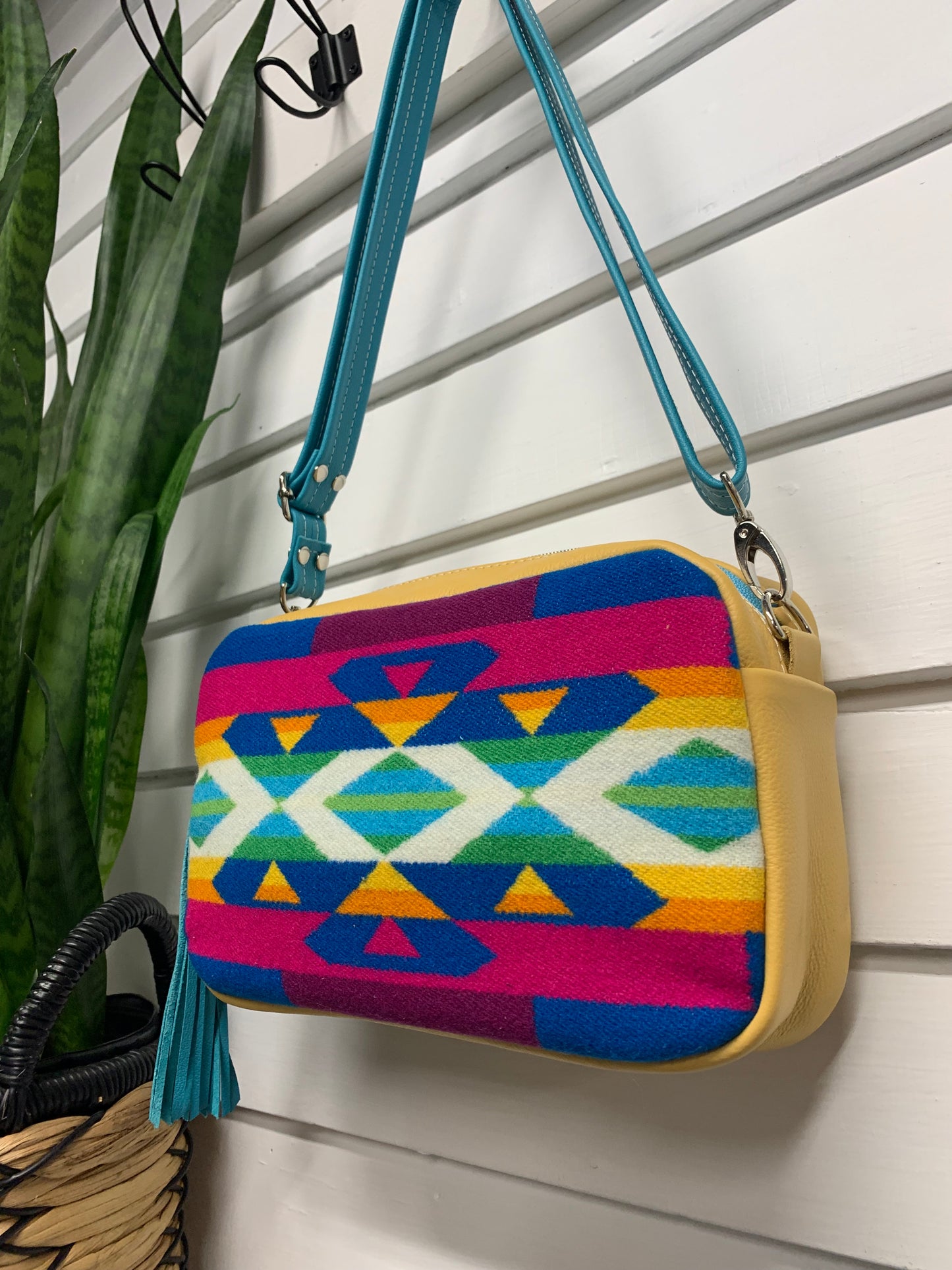 Emerald crossbody bag, San Gabriel wool, yellow turquoise leather, square bag