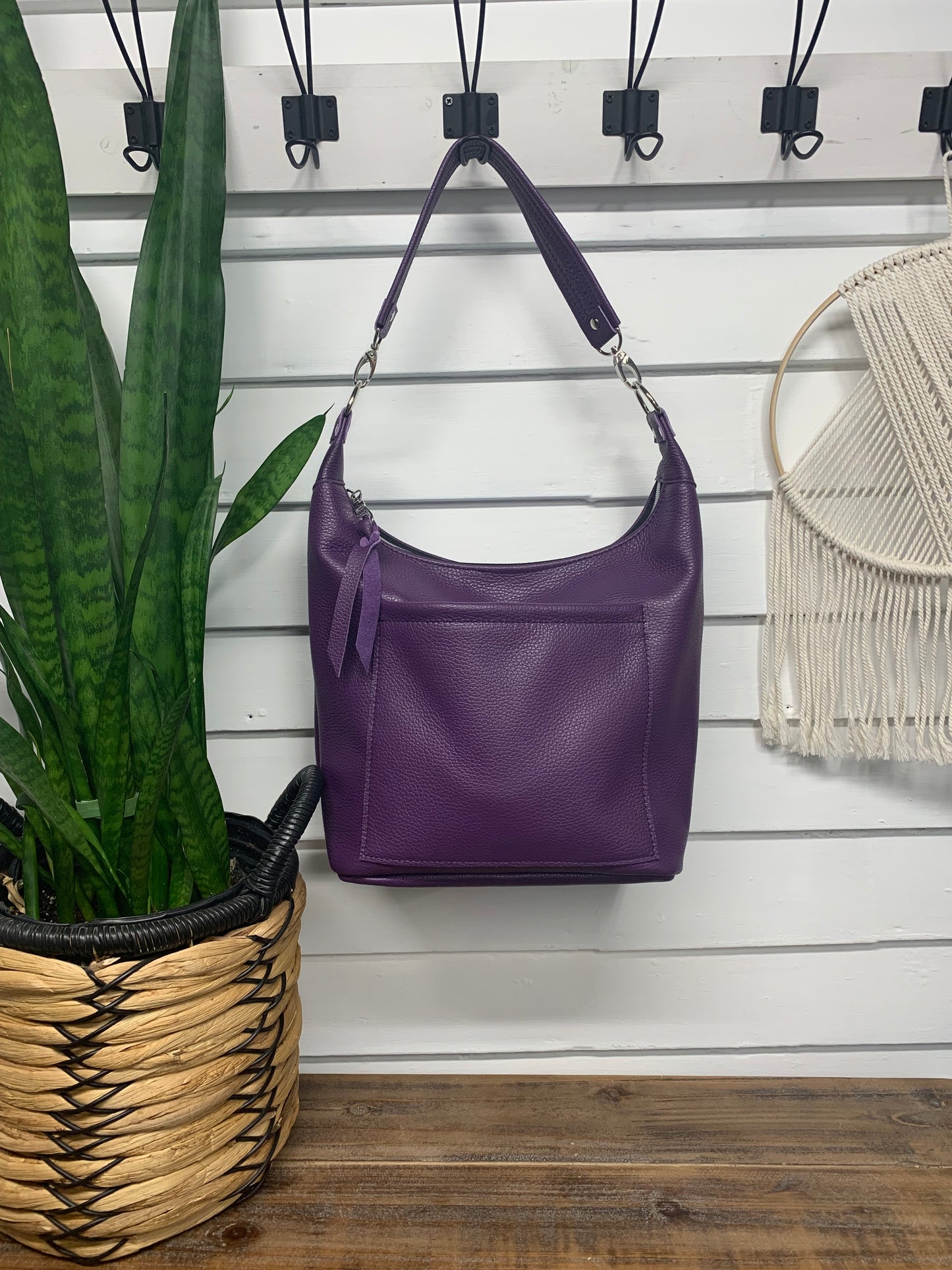 Jasper Bucket bag, Purple Italian pebble grain leather
