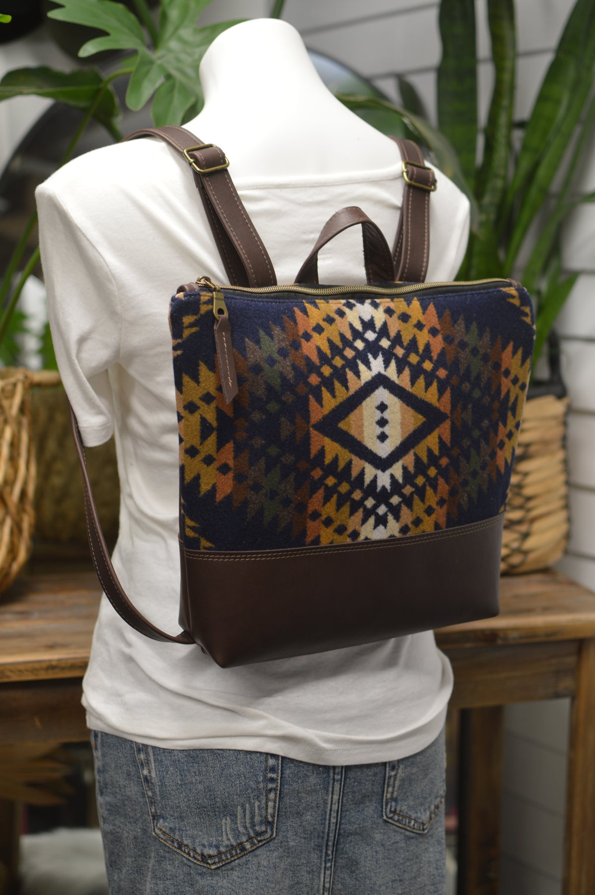 Backpack Navy Trails wool, dark brown waxed leather