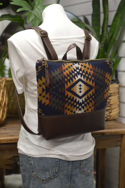 Backpack Navy Trails wool, dark brown waxed leather