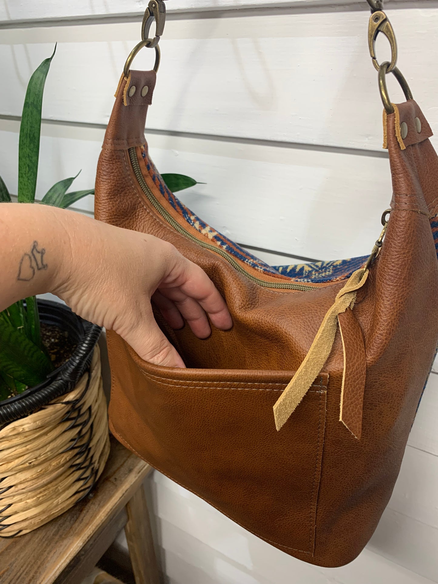 Buffalo wool Jasper Bucket bag, spice brown leather