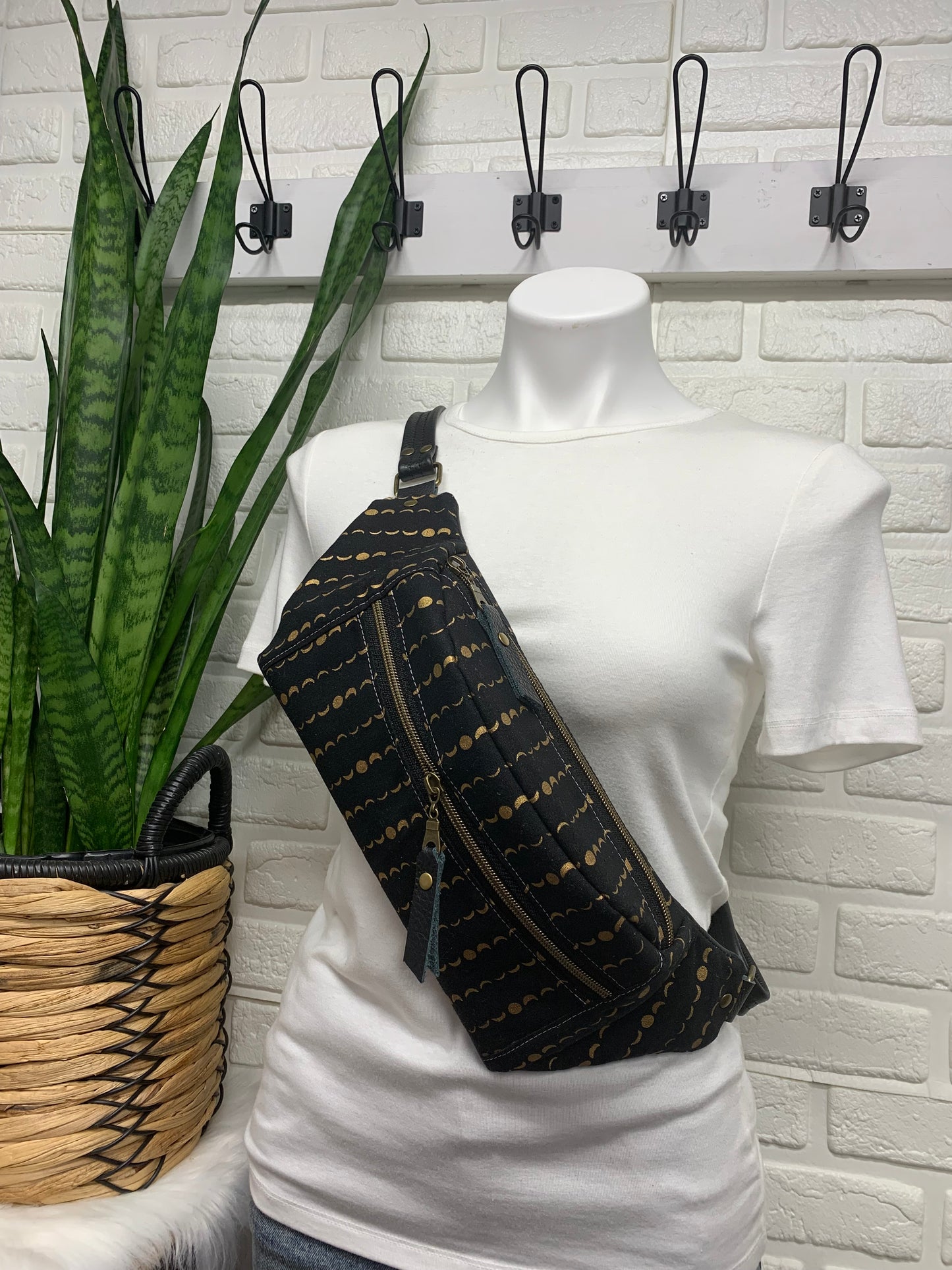 Jade Sling bag Solstice and leather crossbody, Fanny pack