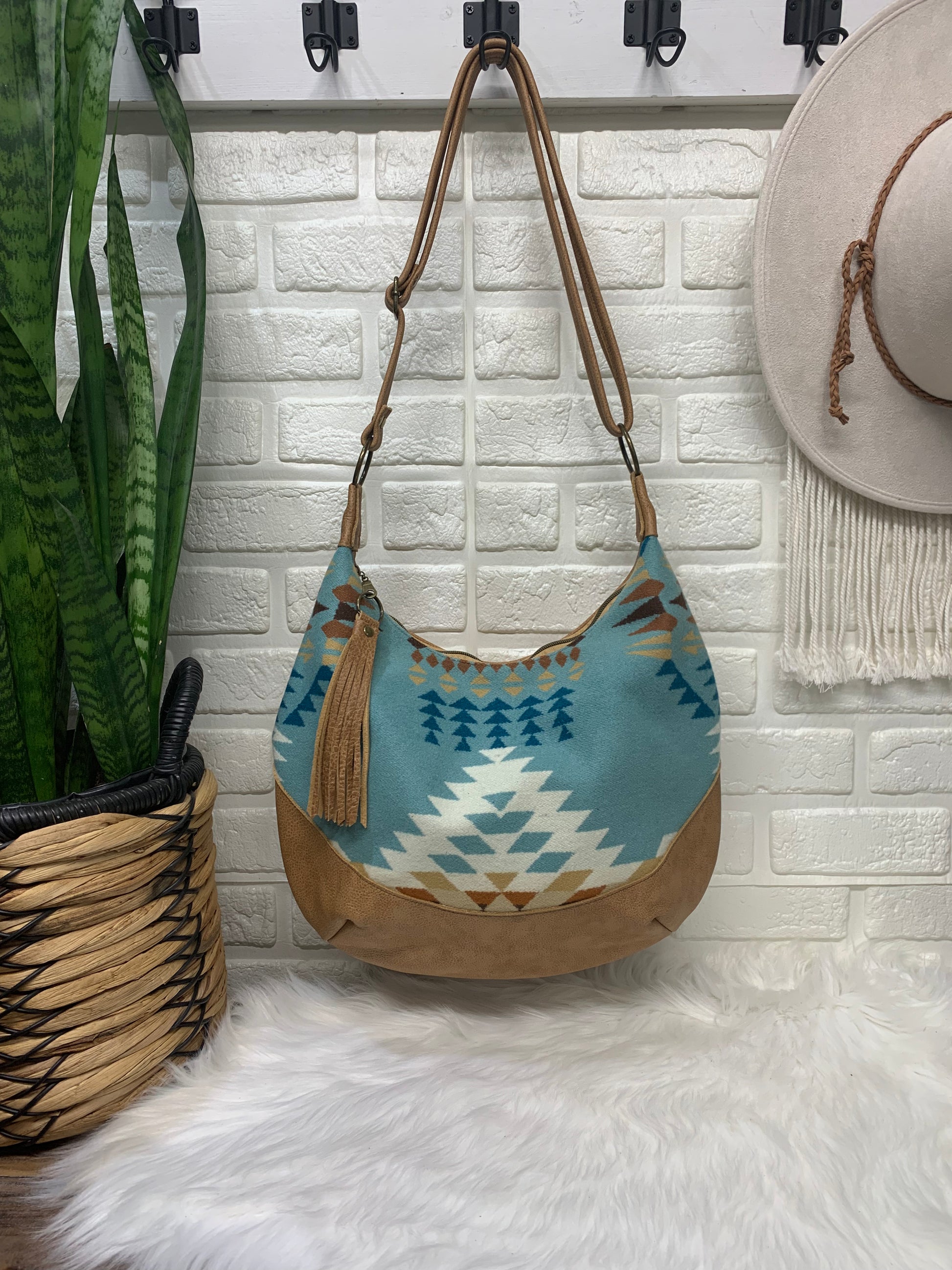Wool and leather hobo bag Rancho Arroyo Aqua wool boho wool bag
