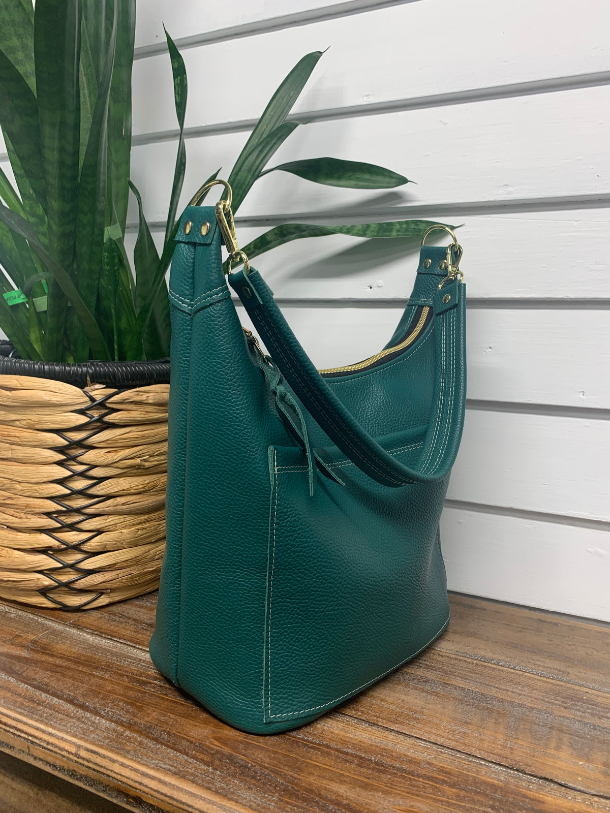 Jasper Bucket bag, Pavone Italian pebble grain leather