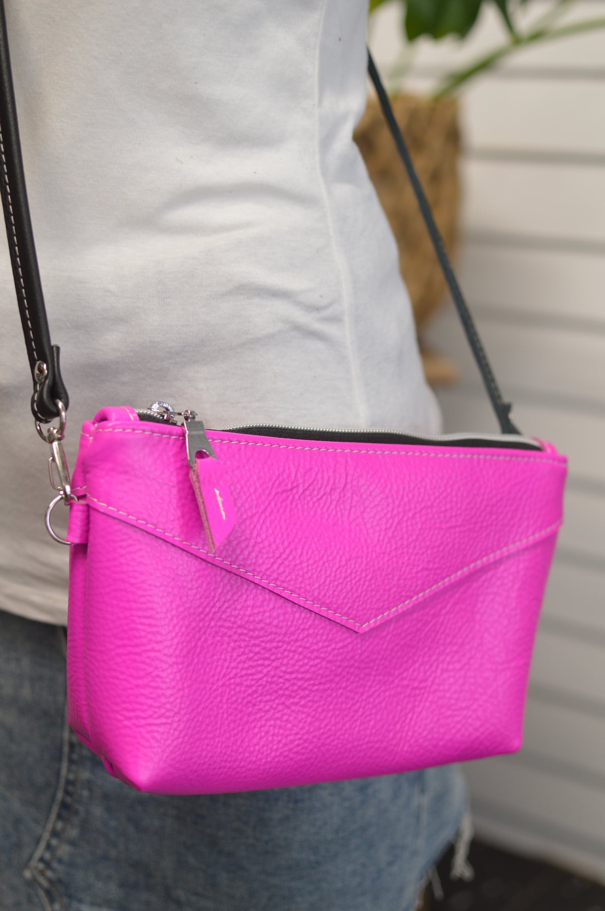 Small Ruby crossbody bag Dream Pink Italian leather