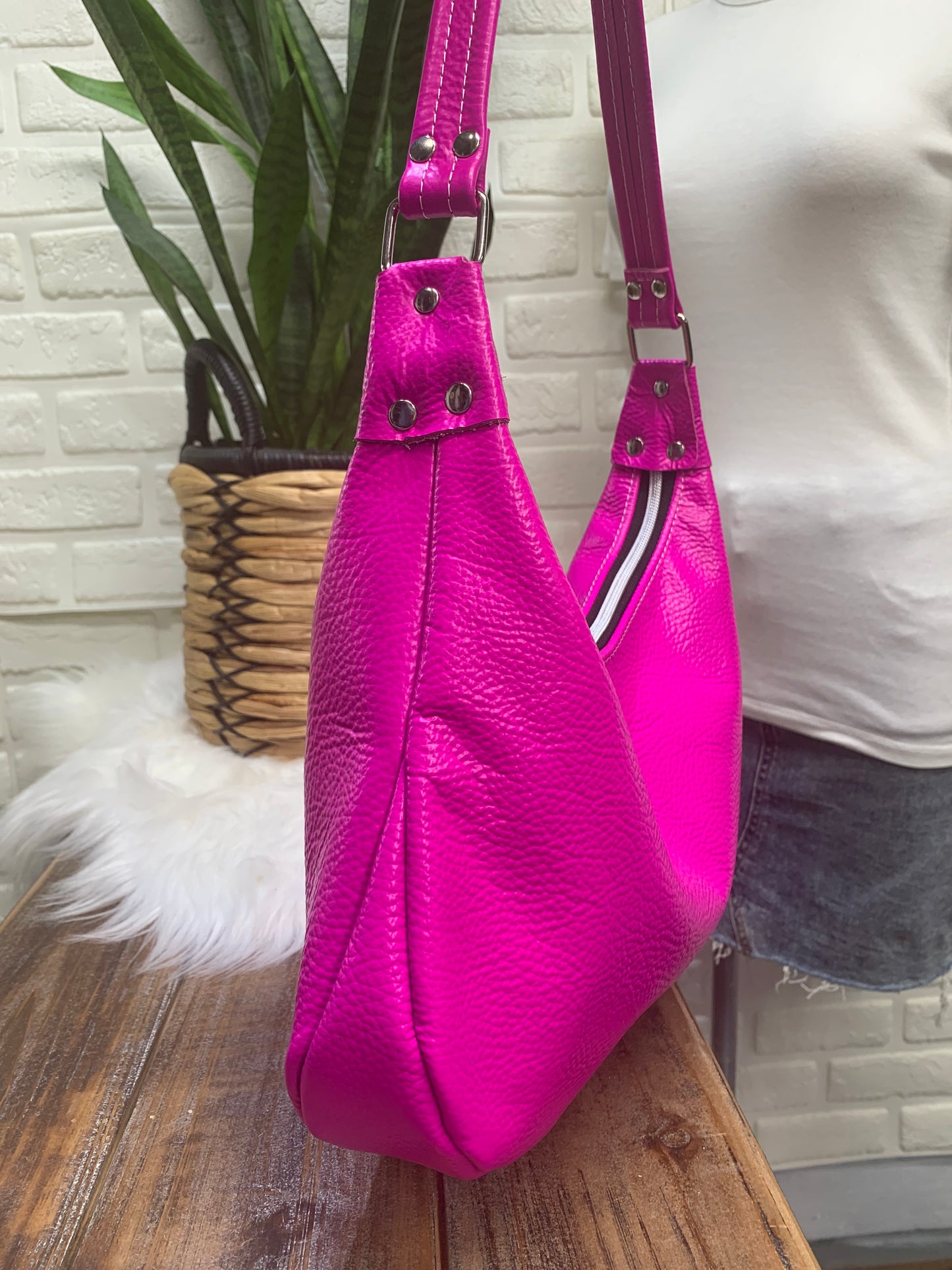 Small hobo bag Dream Pink Italian leather, shoulder strap