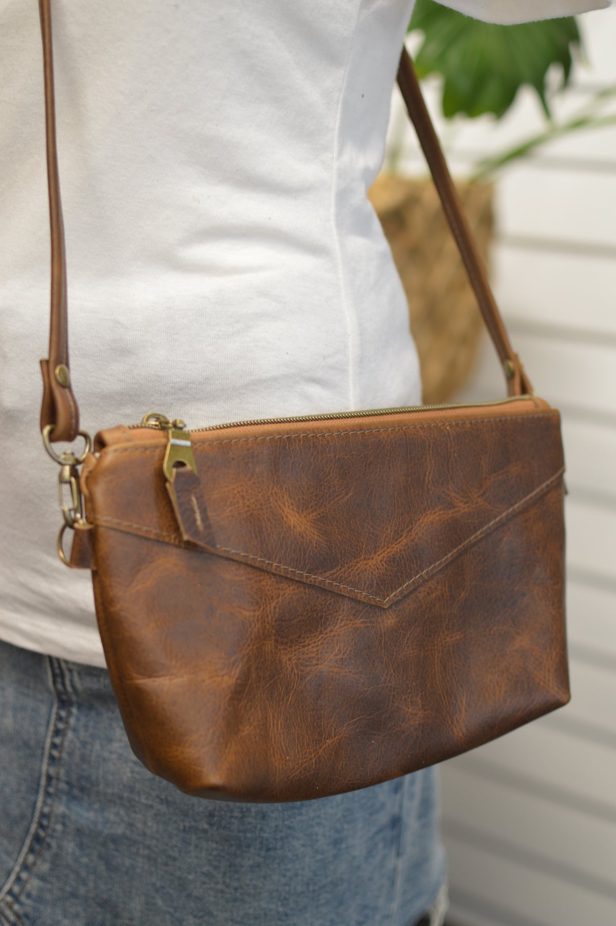 Ruby crossbody bag brown Bison leather