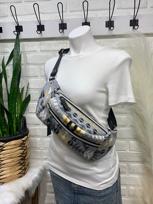 Jade Sling bag Rancho Arroyo silver wool and black leather crossbody