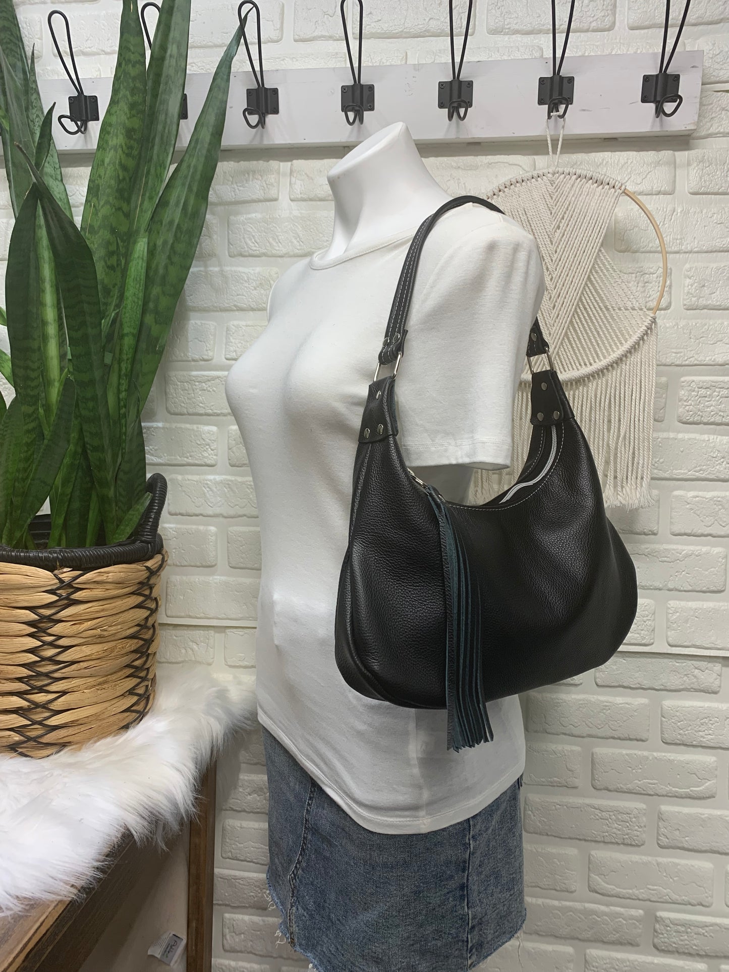 Small hobo bag Black Italian leather, shoulder strap
