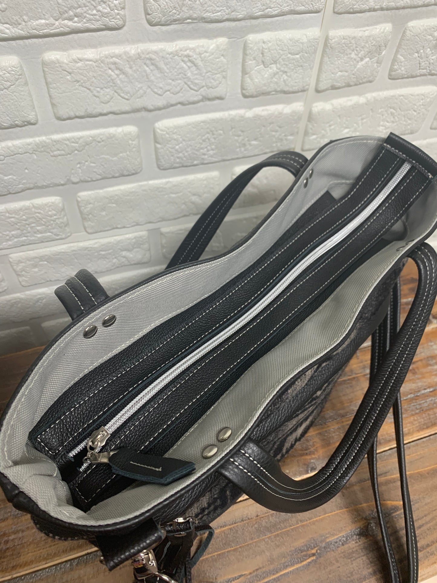 Topaz tote Wool and leather, Harding Black, black genuine leather