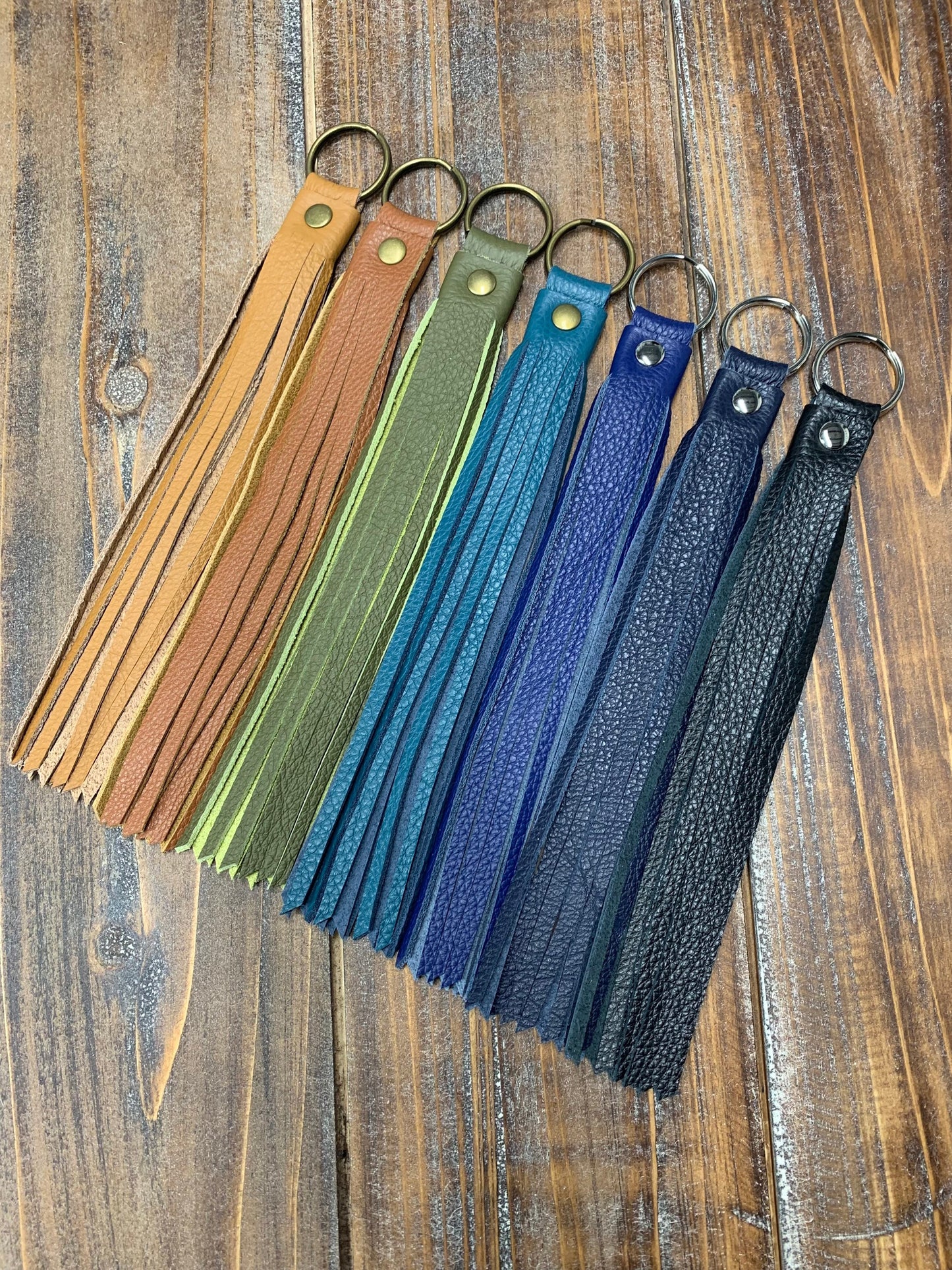 Leather tassel, single leather key chain, leather bag charm, leather zipper pull, tassels for handbags, leather fringe, genuine pebble grain