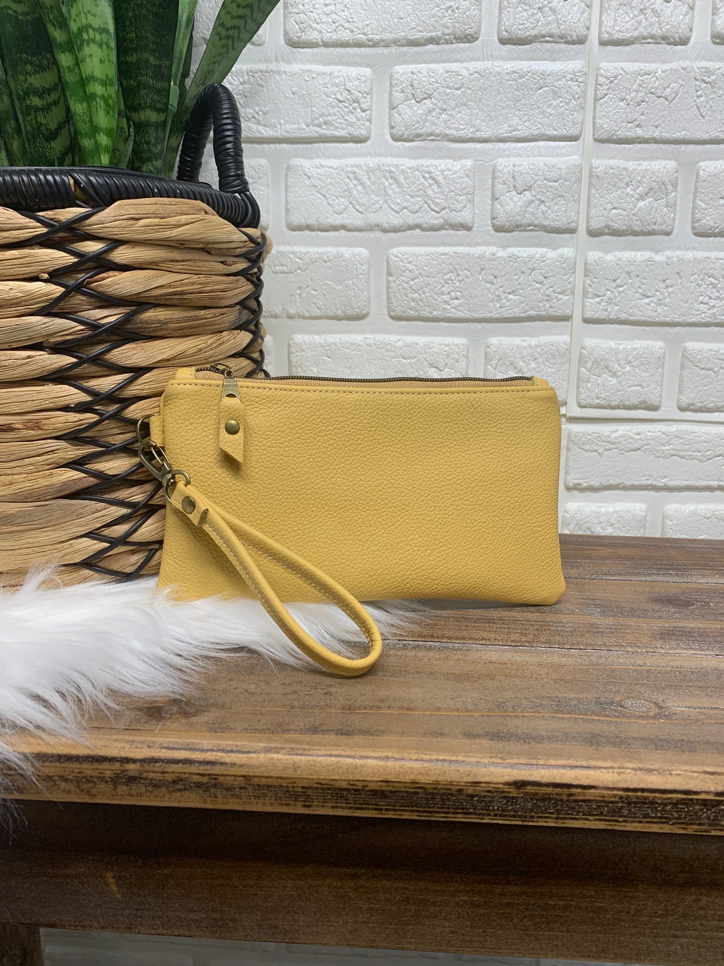 Western Sun leather clutch wristlet with card slots